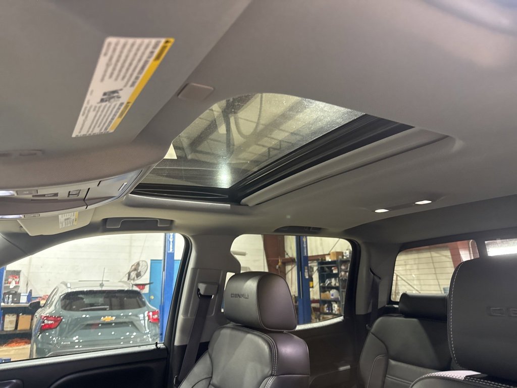 Used 2017 GMC Sierra 1500 Denali w/ Denali Ultimate Package image 28