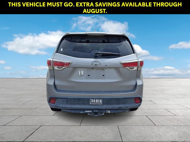 Used 2014 Toyota Highlander XLE FWD image 7
