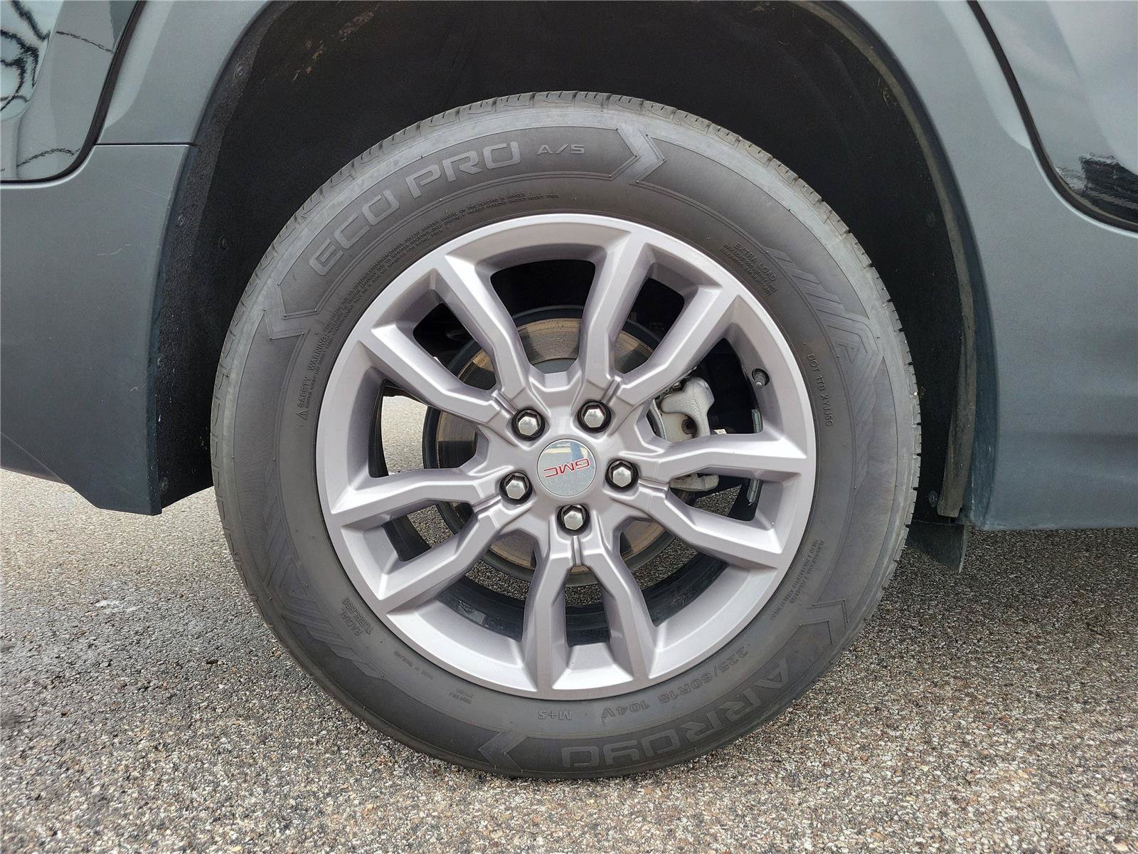 Used 2024 GMC Terrain SLT AWD/4WD image 7