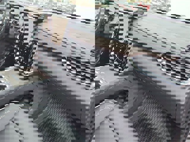 Certified 2025 GMC Acadia Denali w/ LPO, Floor Liner Package image 29