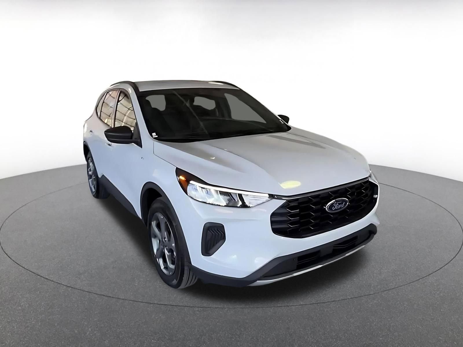 Used 2025 Ford Escape ST-Line AWD/4WD image 3