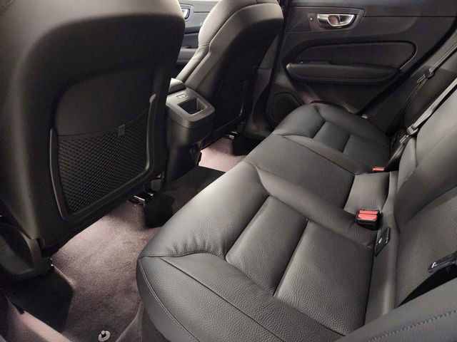 New 2025 Volvo XC60 B5 Plus w/ Climate Package image 30