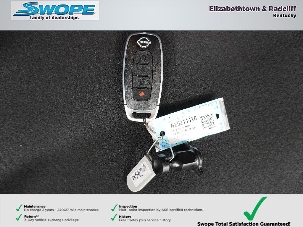 New 2025 Nissan Kicks SR w/ SR Premium Package image 30