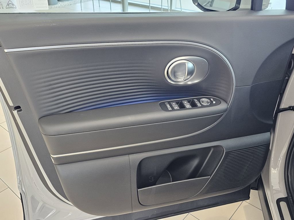 New 2026 Hyundai Ioniq 9 SEL image 12