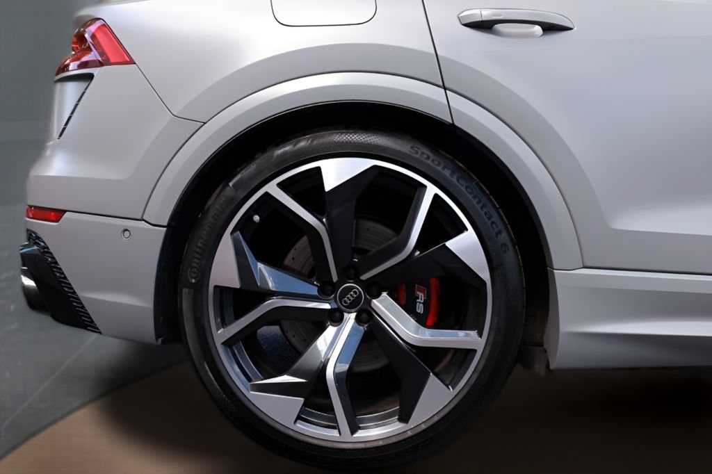 Used 2024 Audi RS Q8 AWD/4WD image 12