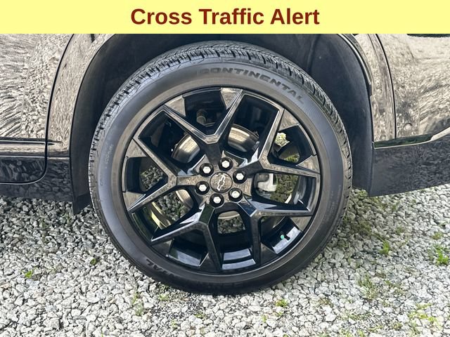 Certified 2025 Chevrolet Traverse RS AWD/4WD image 10
