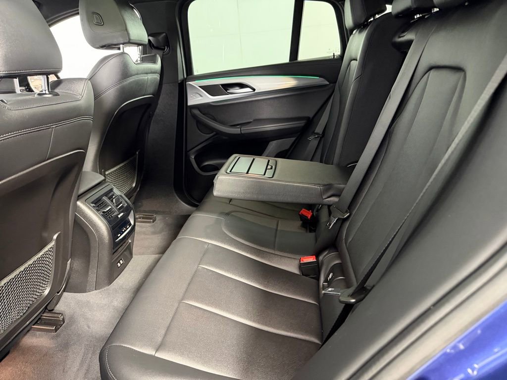 Used 2021 BMW X4 xDrive30i w/ M Sport Package AWD/4WD image 24