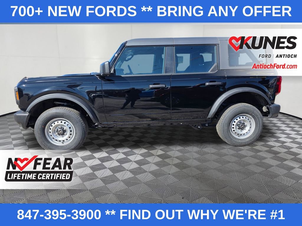 New 2026 Ford Bronco Base image 4