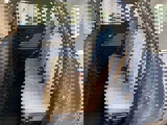 New 2025 Lincoln Corsair AWD w/ Equipment Group 101A image 16