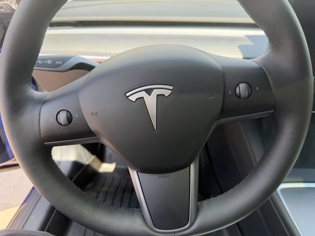 Used 2023 Tesla Model 3 Standard Range RWD image 33