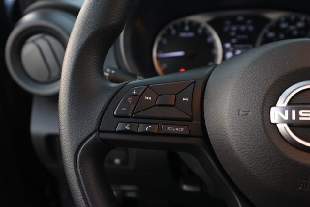 New 2025 Nissan Kicks Play S image 26