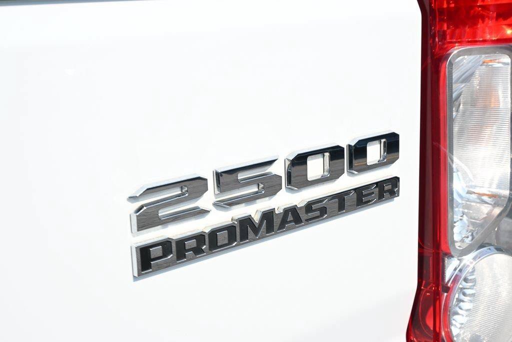 Used 2025 RAM ProMaster 2500 w/ U-Haul Equipment Group FWD image 25