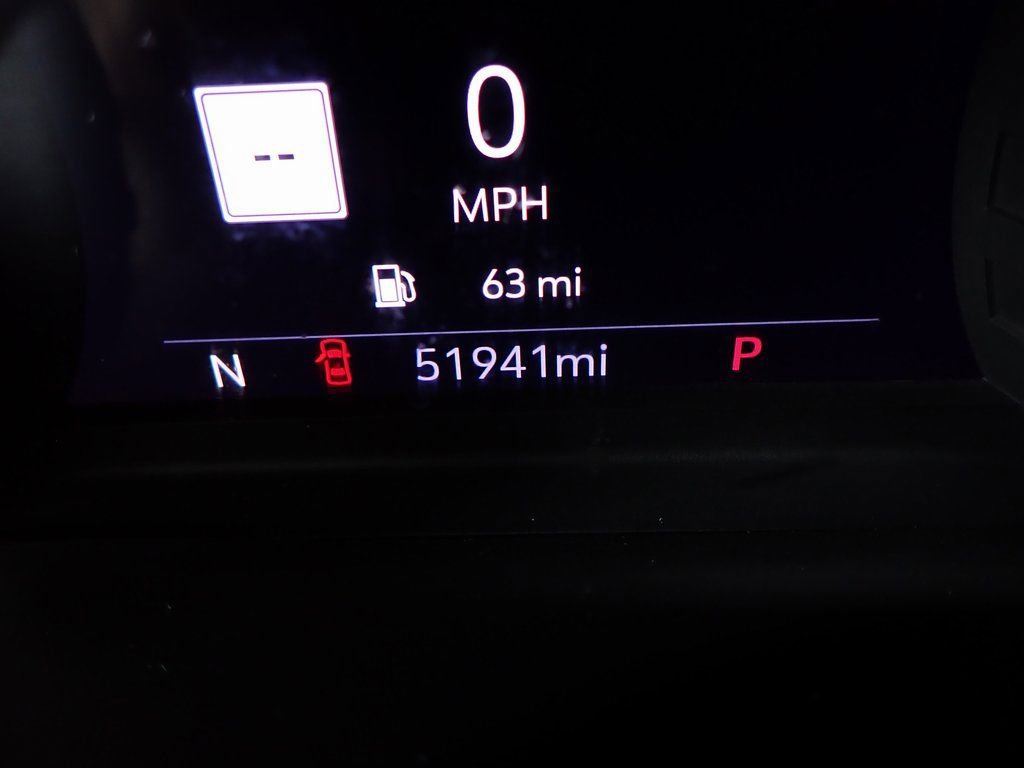 Used 2022 Chevrolet Silverado 1500 High Country image 25