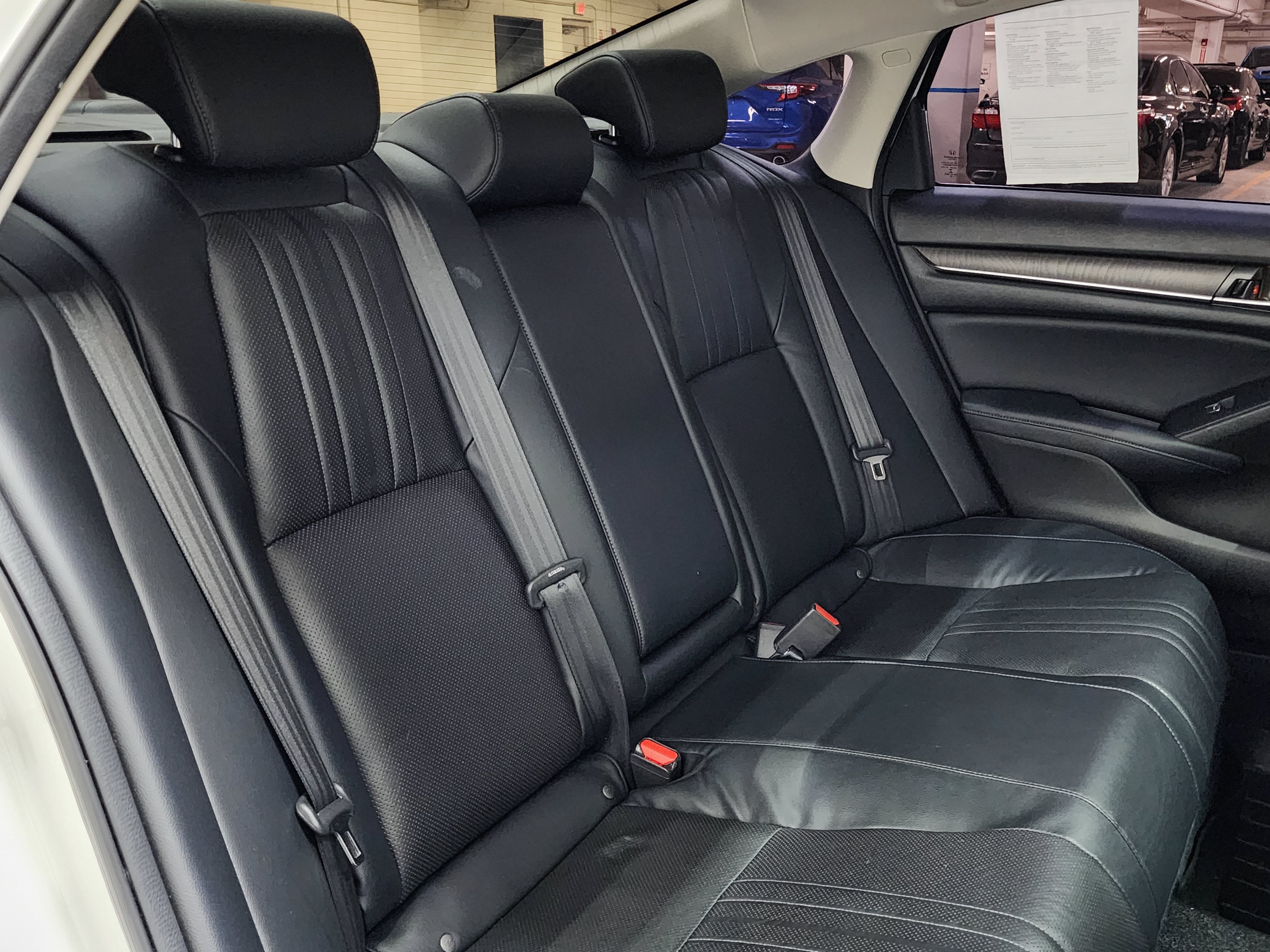 Used 2018 Honda Accord Touring image 21