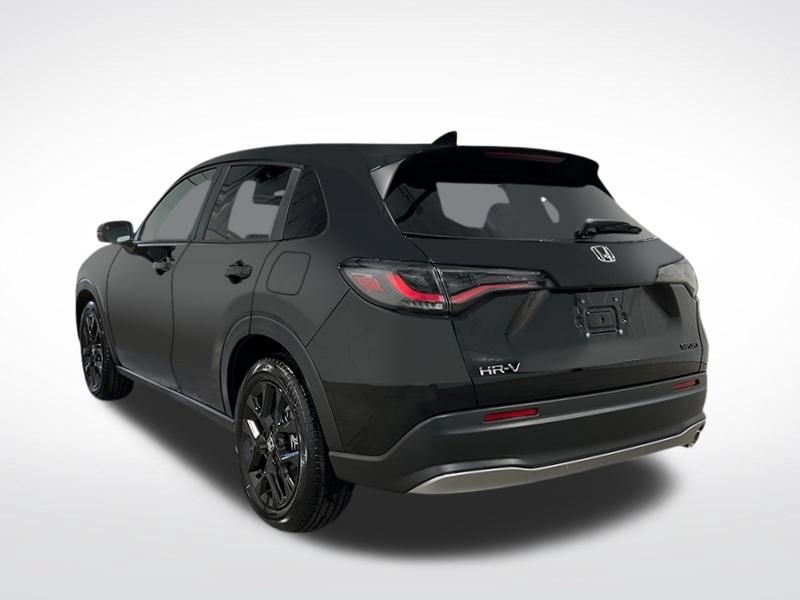 Used 2023 Honda HR-V Sport image 3