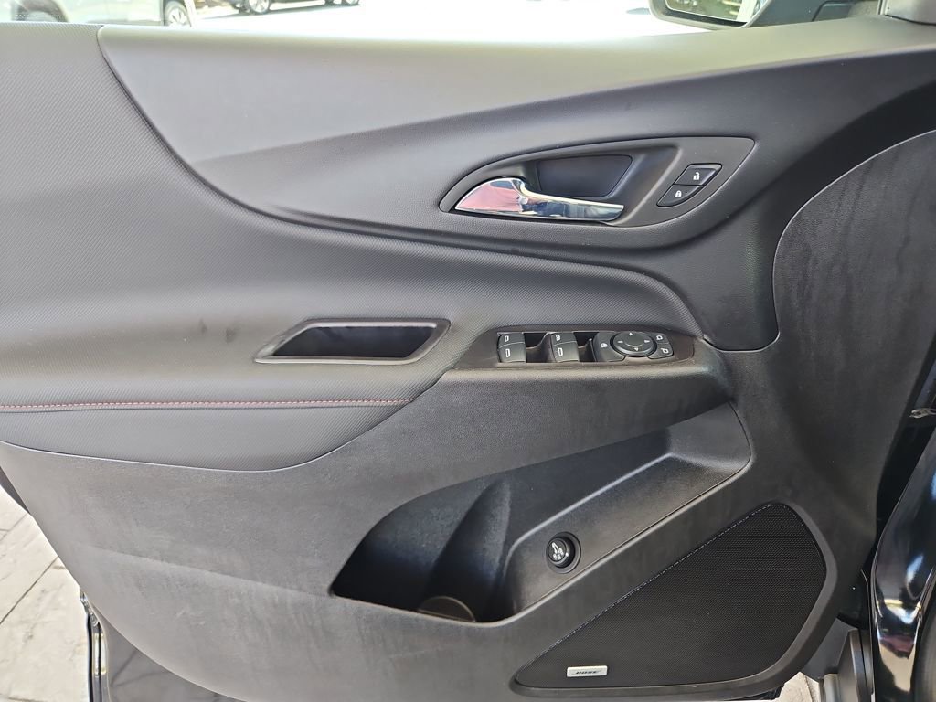 Used 2022 Chevrolet Equinox RS w/ RS Leather Package image 28