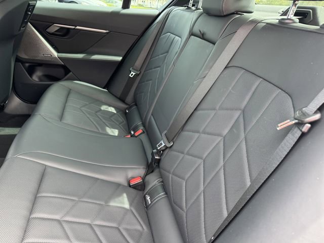 Certified 2024 BMW i5 eDrive40i w/ Premium Package image 16