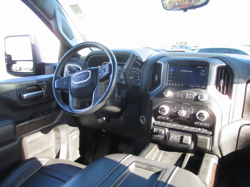 Used 2021 GMC Sierra 3500 Denali w/ Denali Black Diamond Edition image 30