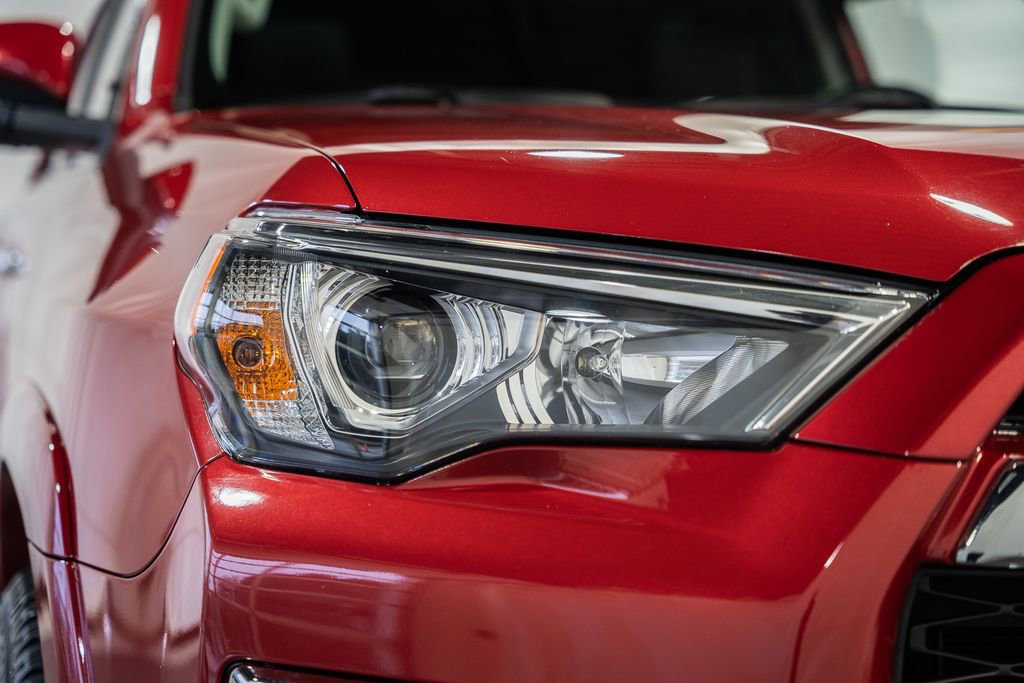 Used 2023 Toyota 4Runner Limited image 10