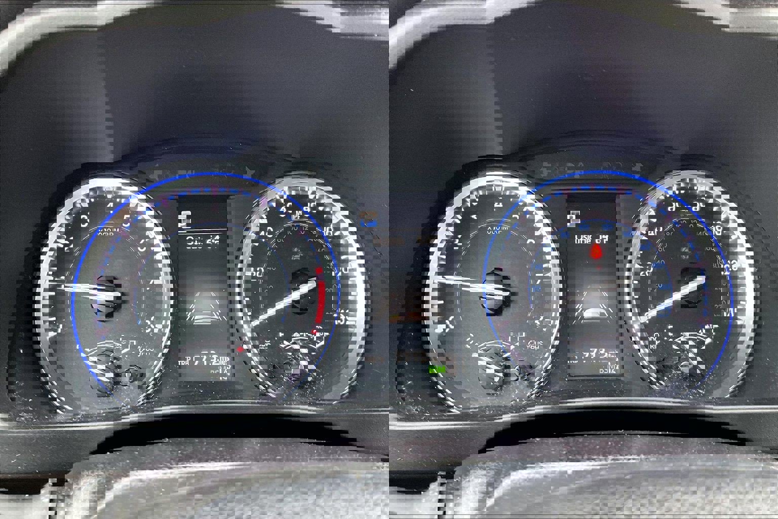 Used 2017 Toyota Highlander SE AWD/4WD image 25