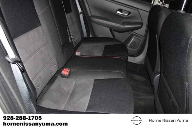 New 2025 Nissan Sentra SR image 12