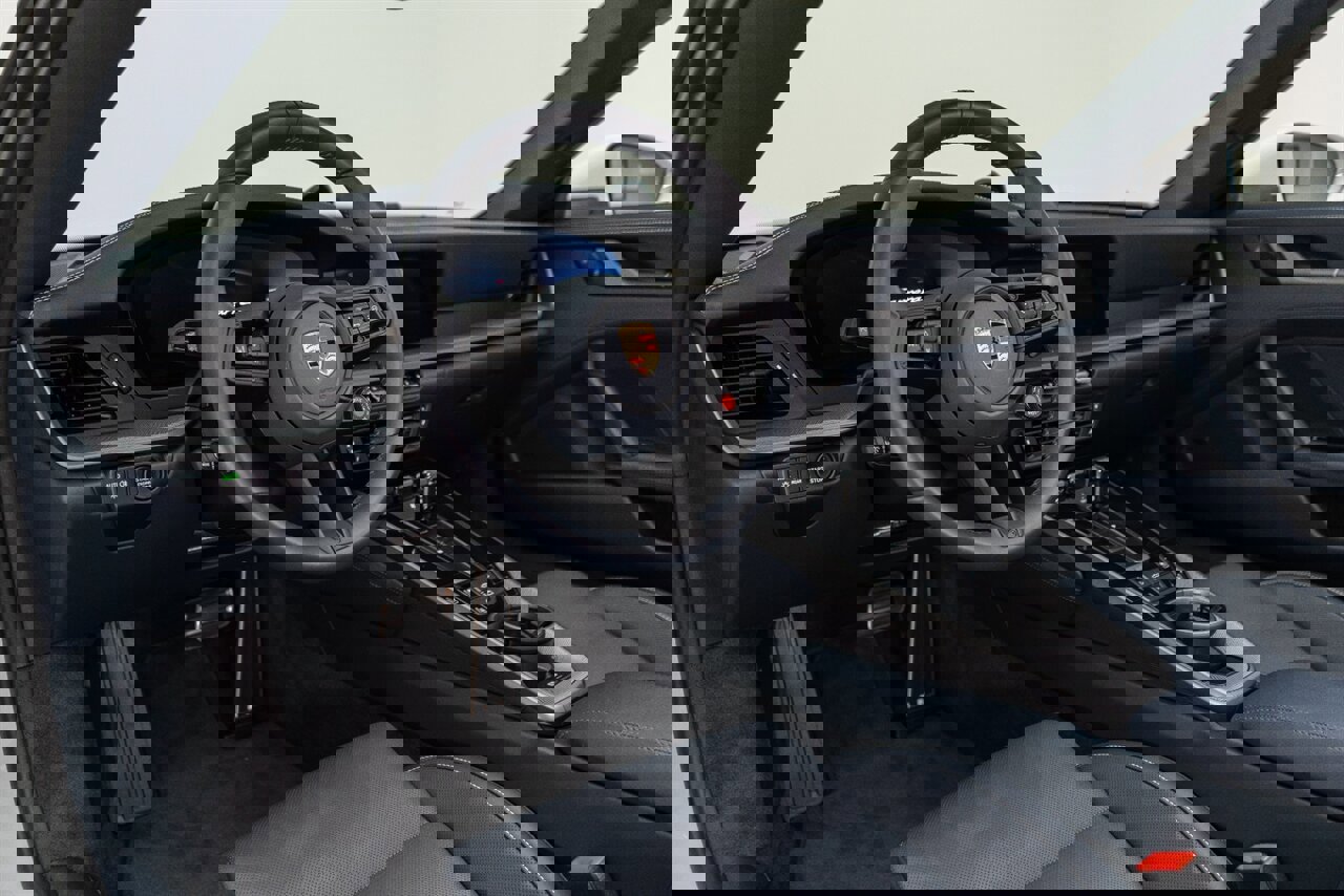 Used 2025 Porsche 911 Carrera w/ Premium Package image 68