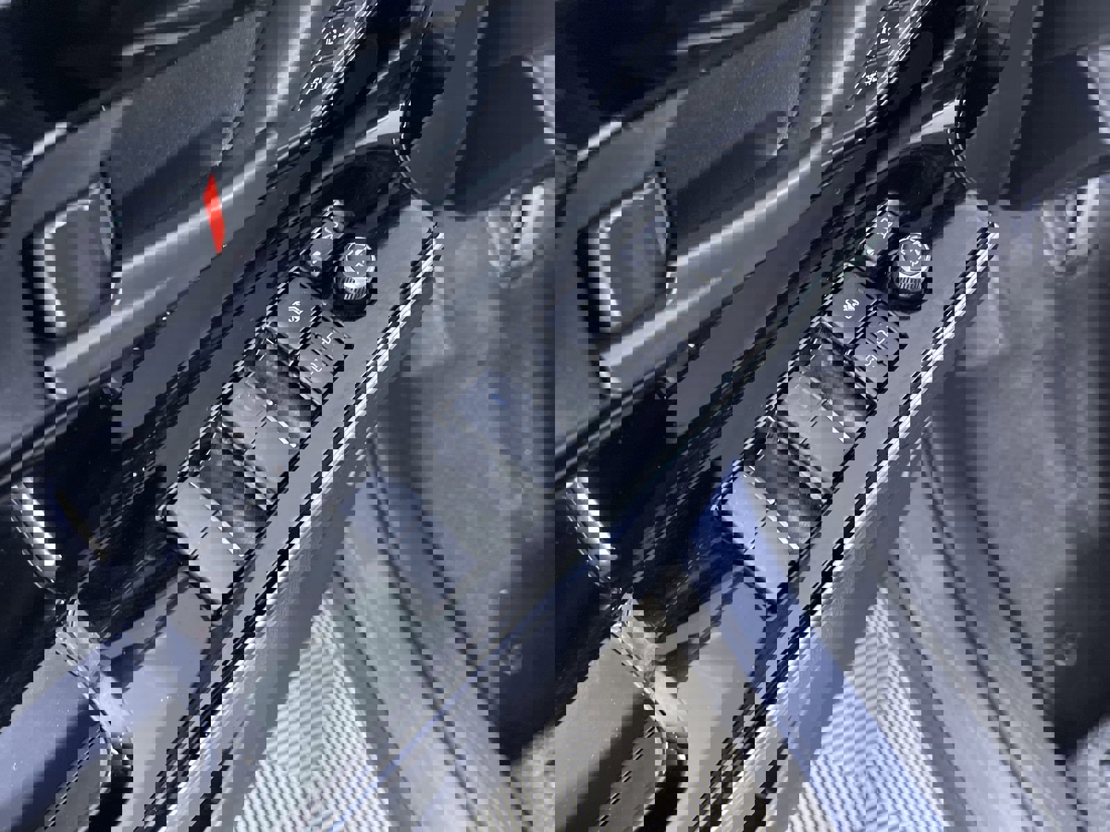 Used 2023 Subaru Solterra AWD image 14