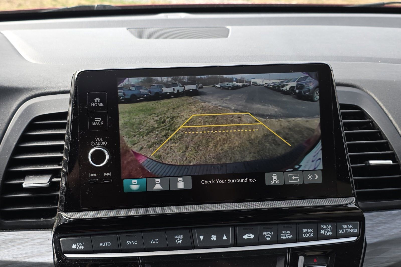 Used 2025 Honda Odyssey Elite image 22