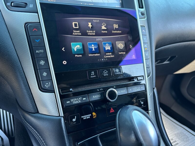 Used 2015 INFINITI Q50 w/ Navigation Package RWD image 19