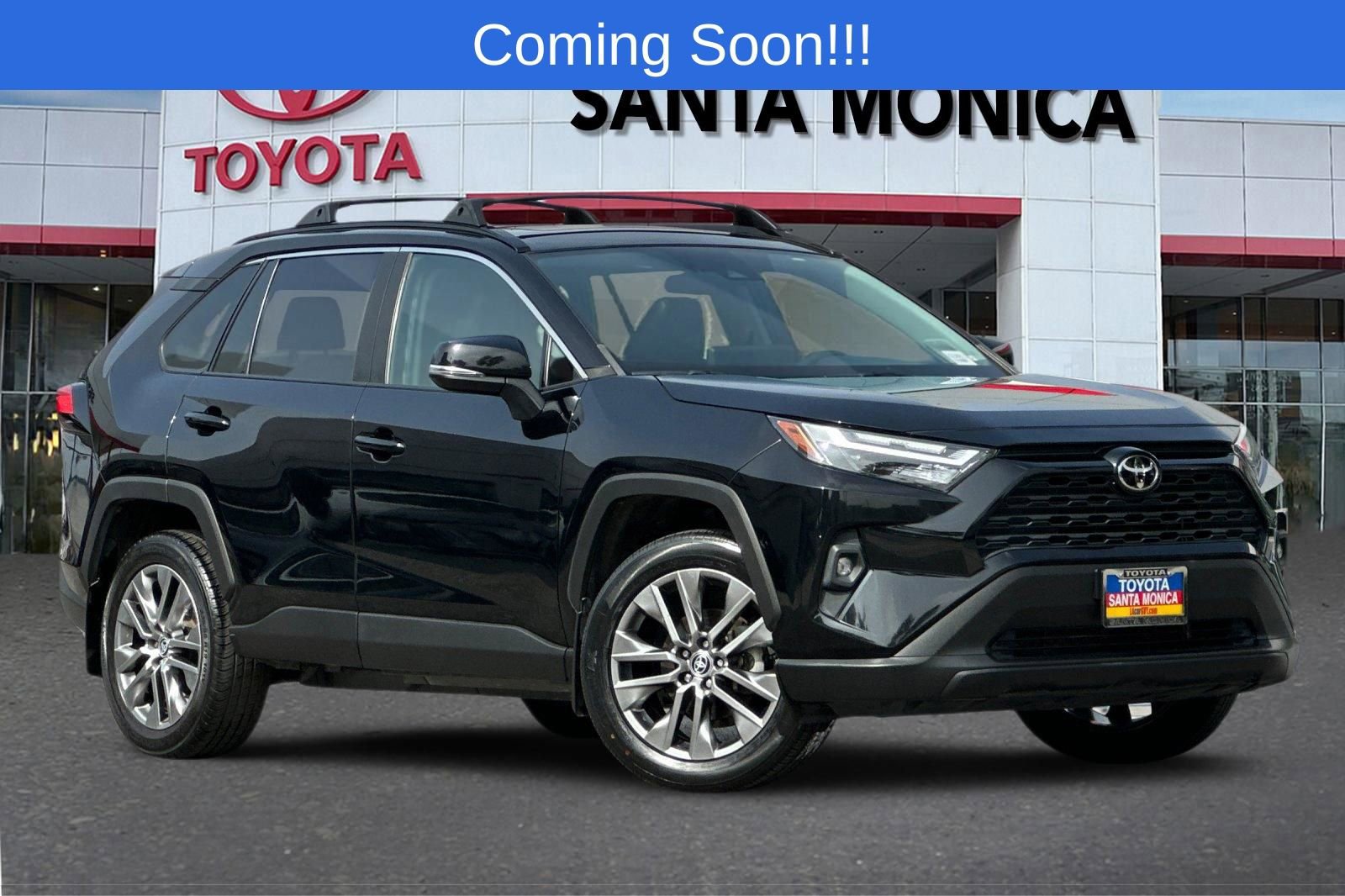 Used 2023 Toyota RAV4 XLE Premium FWD image 1