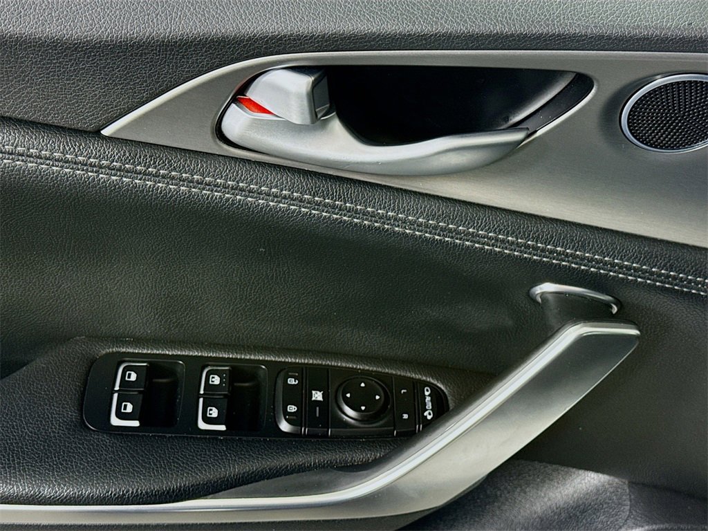 Used 2021 Kia Stinger GT image 22