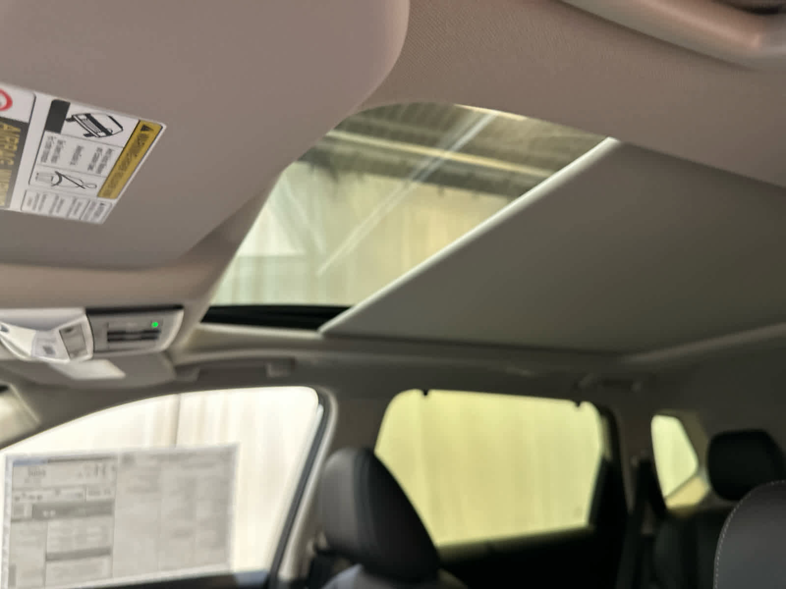 New 2026 Nissan Rogue Platinum image 5