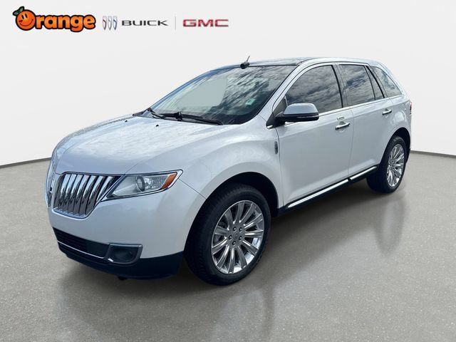 Used 2014 Lincoln MKX FWD w/ Equipment Group 102A image 7