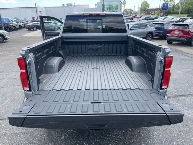 New 2026 Chevrolet Silverado 2500 ZR2 w/ LPO, Dark Essentials Package AWD/4WD image 23