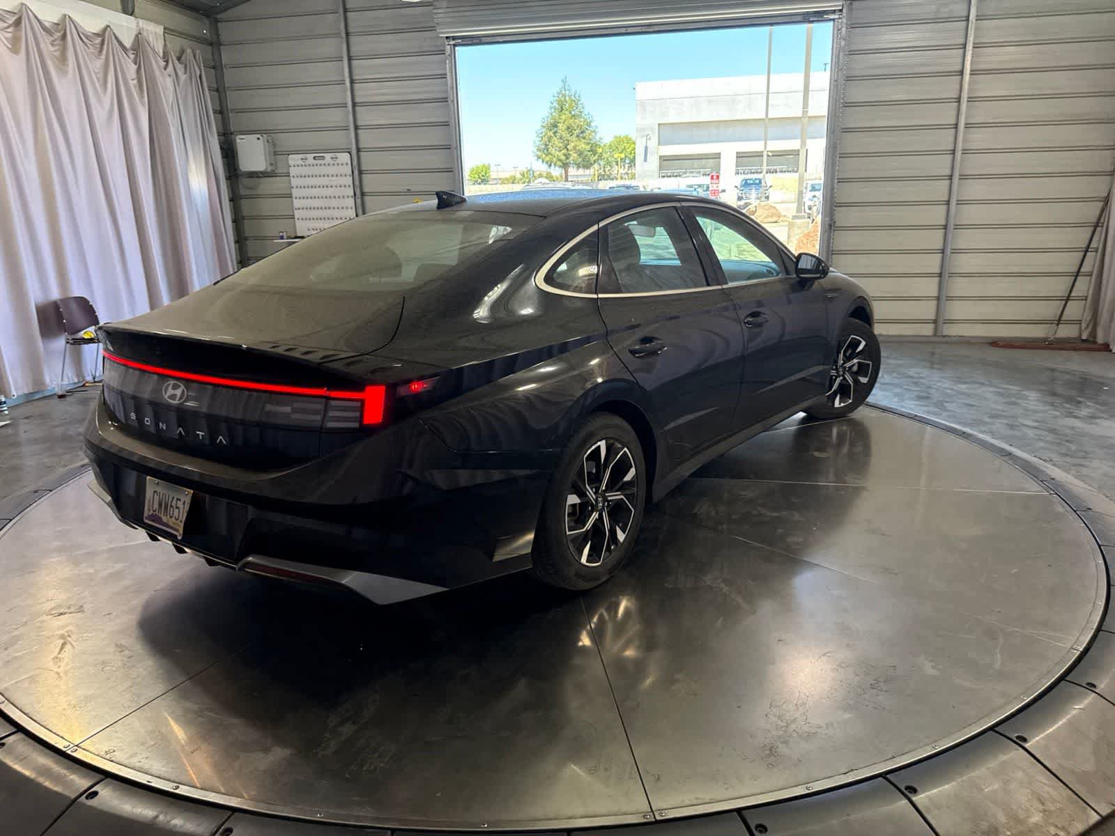 Used 2024 Hyundai Sonata SEL FWD image 5