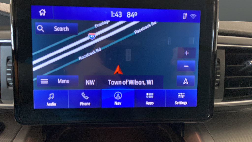 Used 2021 Ford Explorer XLT w/ Equipment Group 202A AWD/4WD image 15