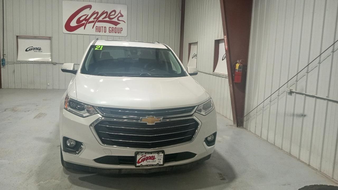 Used 2021 Chevrolet Traverse Premier AWD/4WD image 2