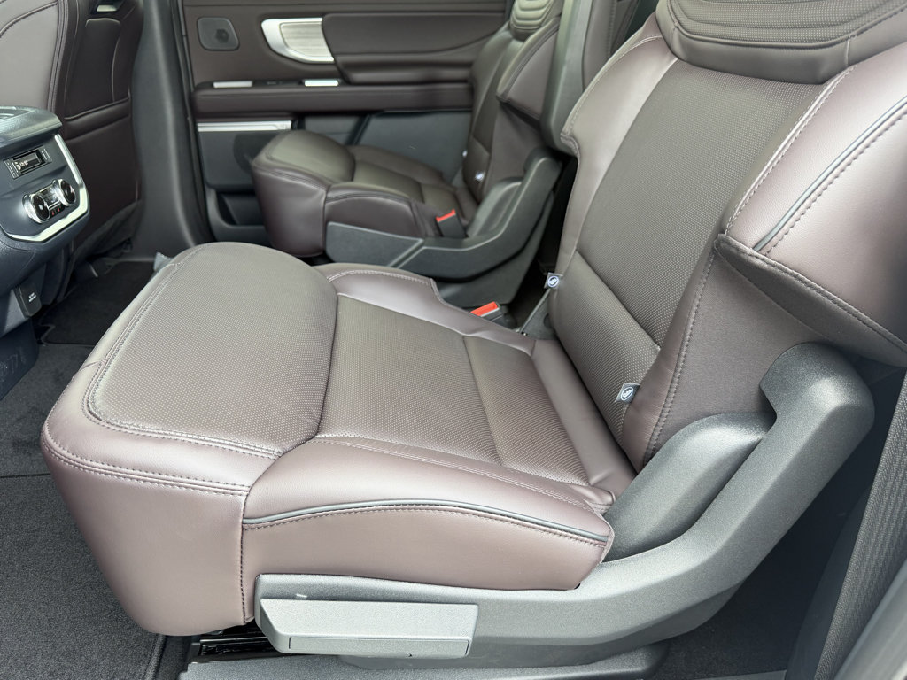 New 2027 Ford Expedition Max Platinum w/ Platinum Ultimate Package AWD/4WD image 31