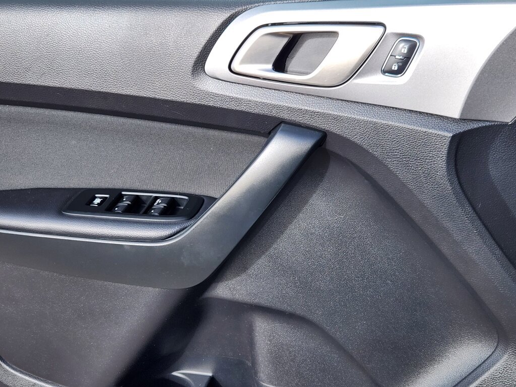 Used 2020 Ford Ranger XLT w/ Equipment Group 301A Mid image 7