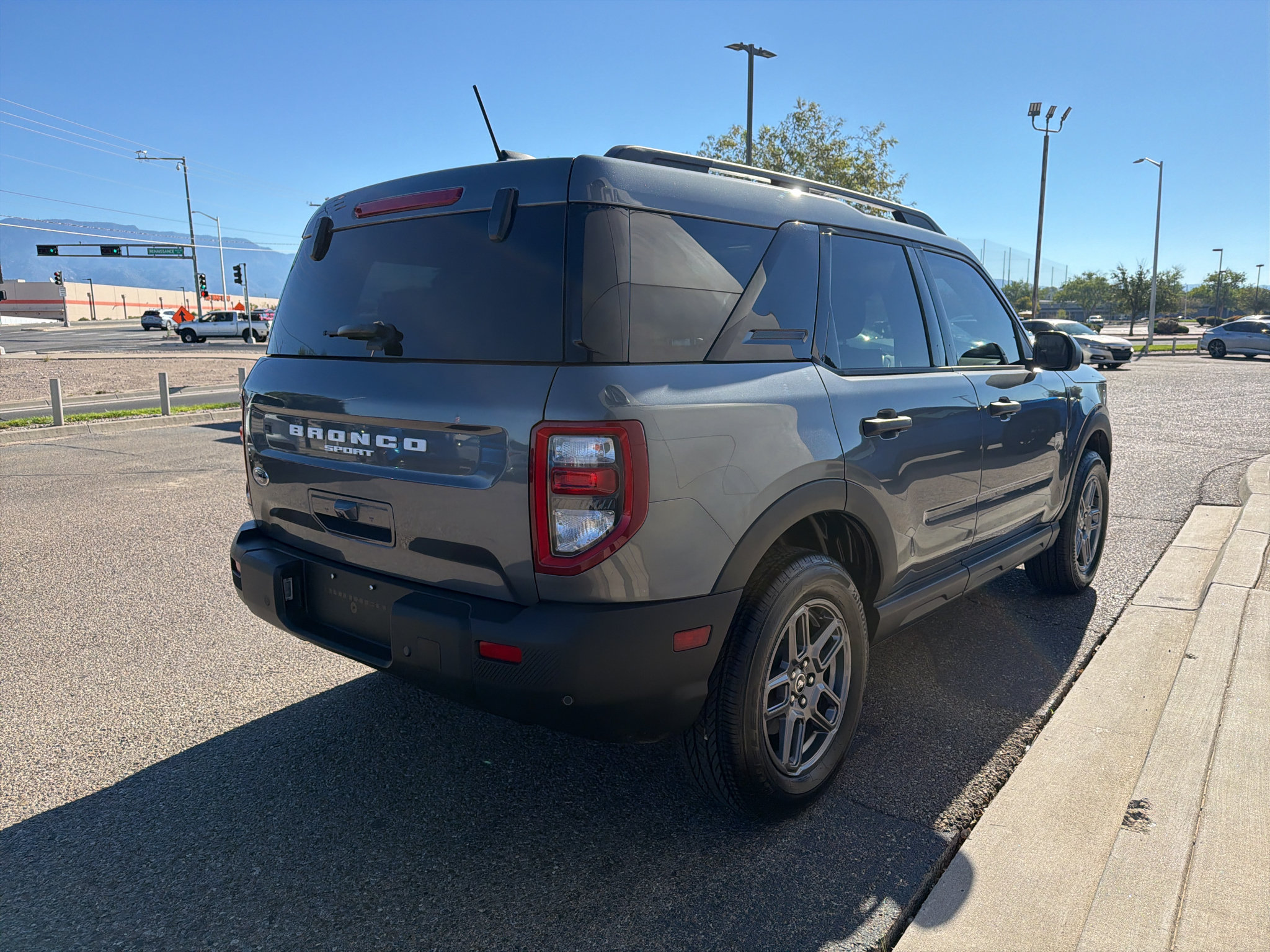 Used 2025 Ford Bronco Sport Big Bend AWD/4WD image 5