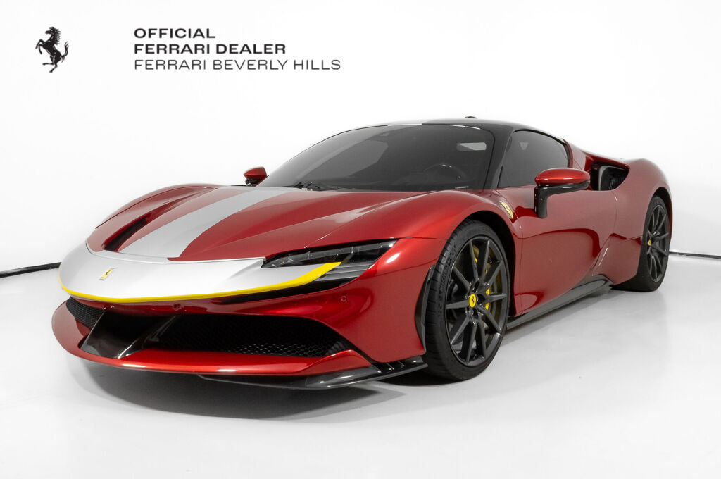 Used 2021 Ferrari SF90 Stradale image 1