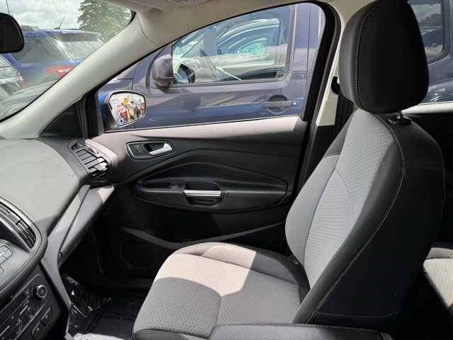 Used 2017 Ford Escape SE w/ Equipment Group 201A image 15