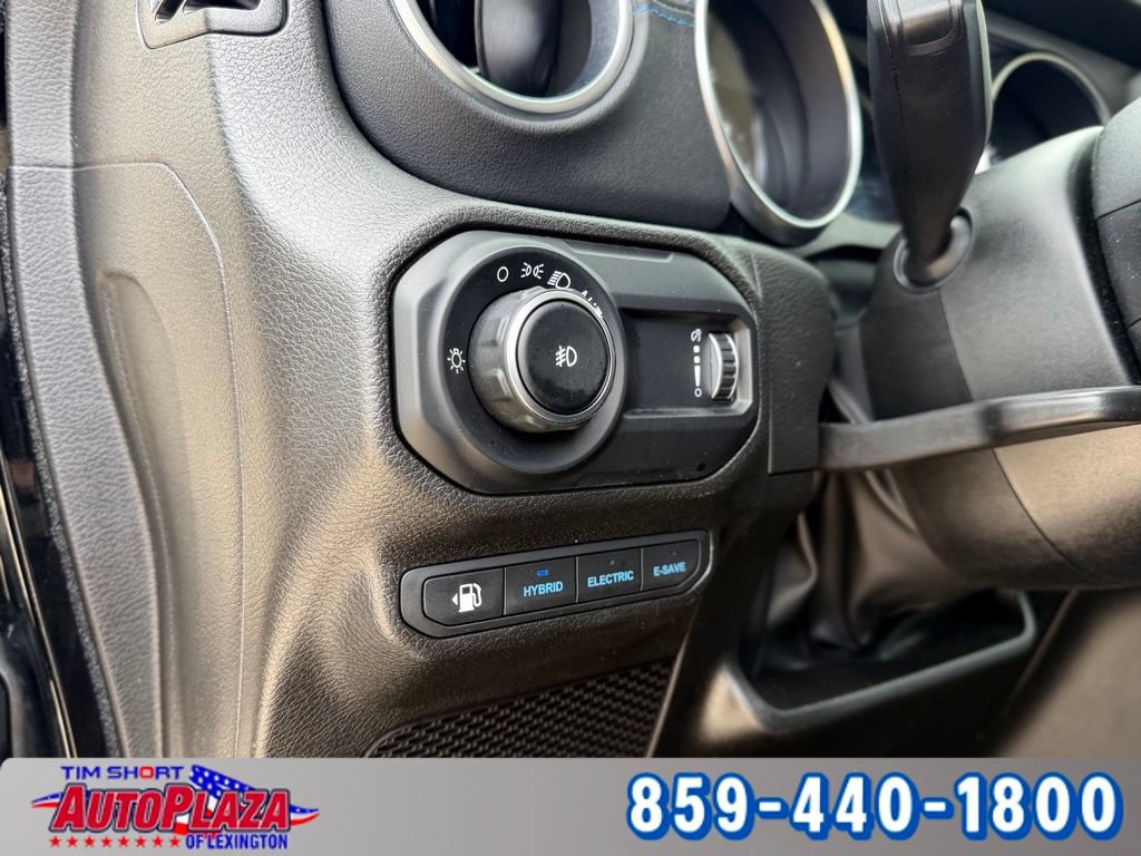 Used 2023 Jeep Wrangler Unlimited Rubicon 4xe w/ Dual Top Group AWD/4WD image 38
