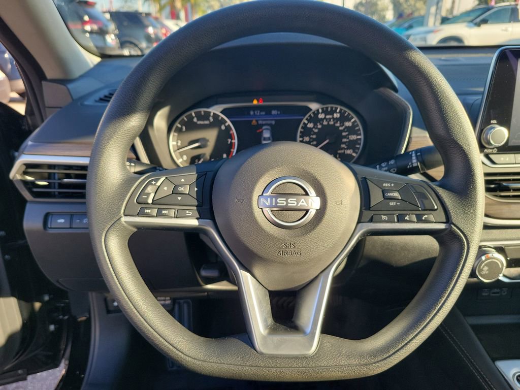 Certified 2023 Nissan Altima 2.5 SV image 17