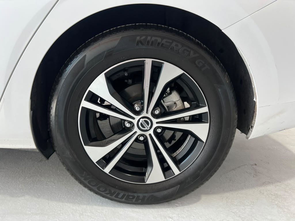 Used 2023 Nissan Sentra SV FWD image 9