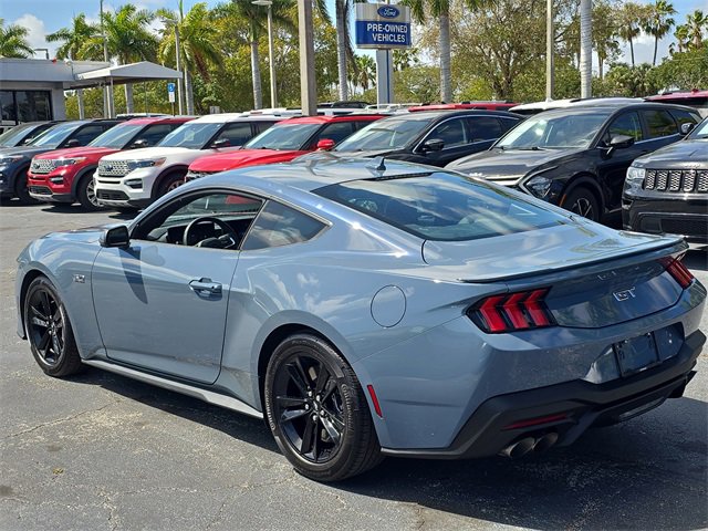 Used 2025 Ford Mustang GT image 4