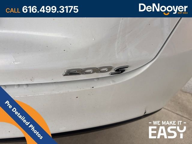 Used 2016 Chrysler 200 S w/ Navigation & Sound Group I image 12