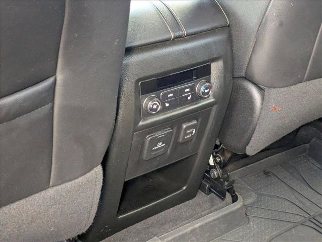 Used 2023 Chevrolet Traverse Premier image 18