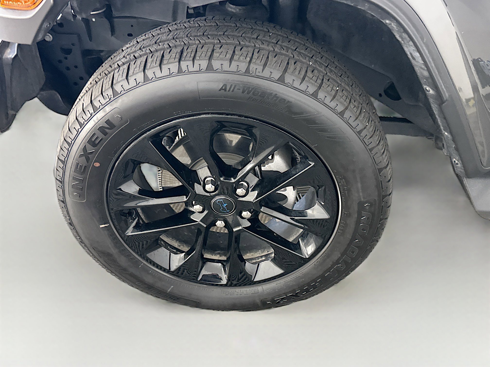 Used 2025 Jeep Wrangler Sahara image 11