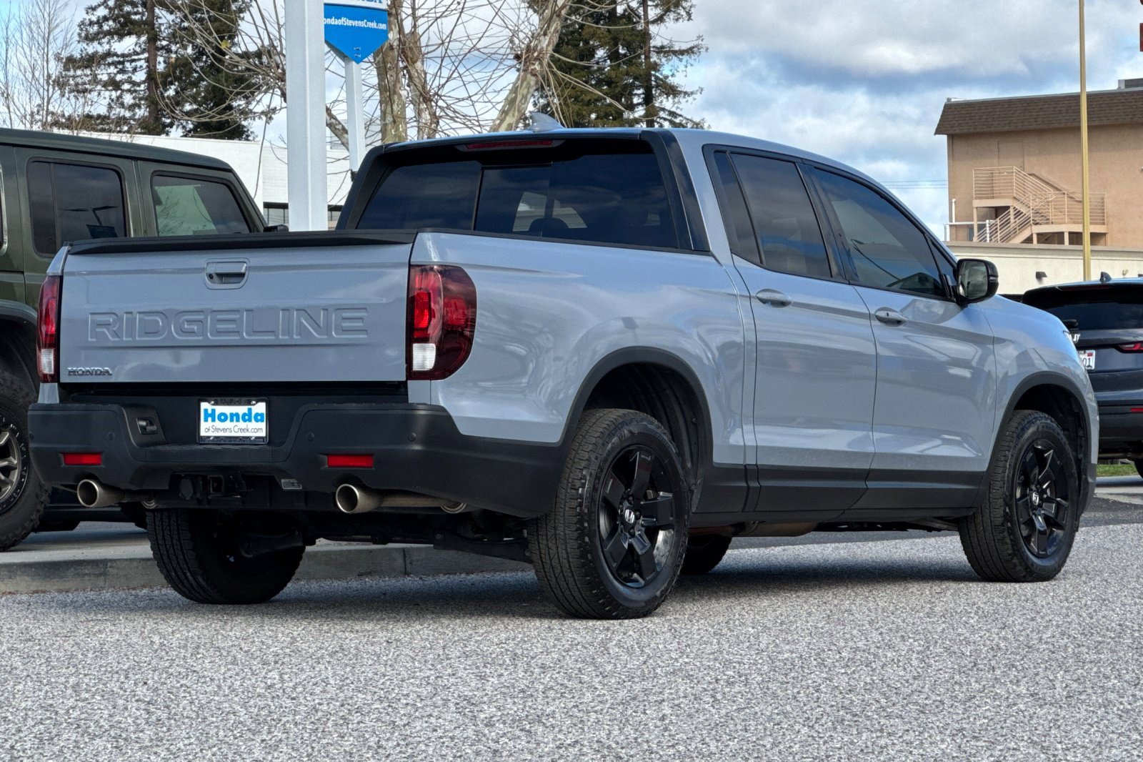 Certified 2025 Honda Ridgeline Black Edition image 8